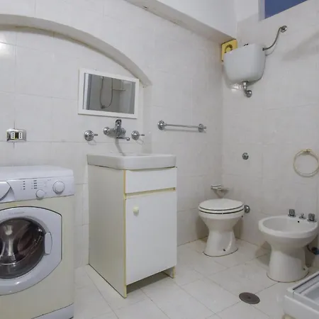 2 Bedroom Lovely In Soverato